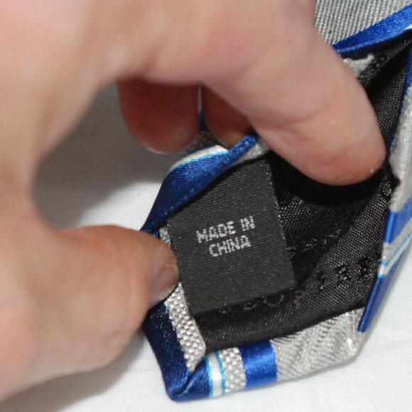 58” Mens Geoffrey Beene Stiped Blue Gray Tie GUC - Picture 3 of 6